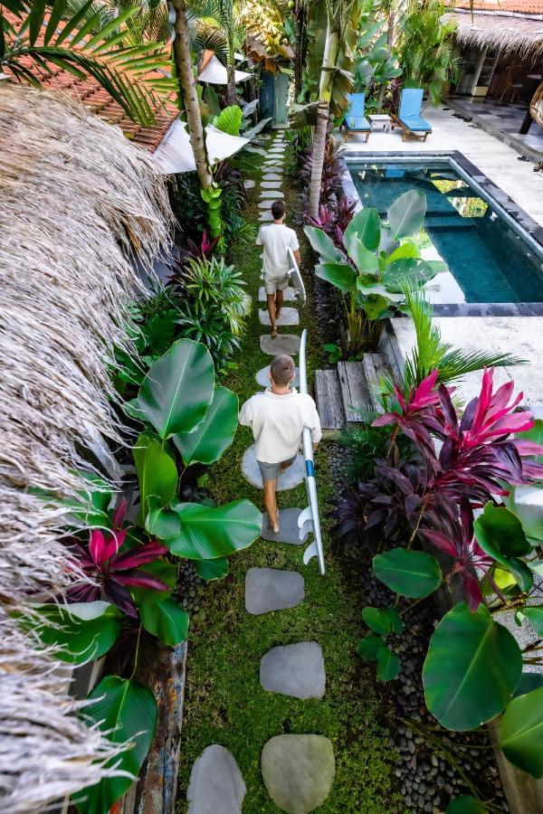 Seaside Tribe - Boutique Surf Stay & Retreat 海神庙 外观 照片